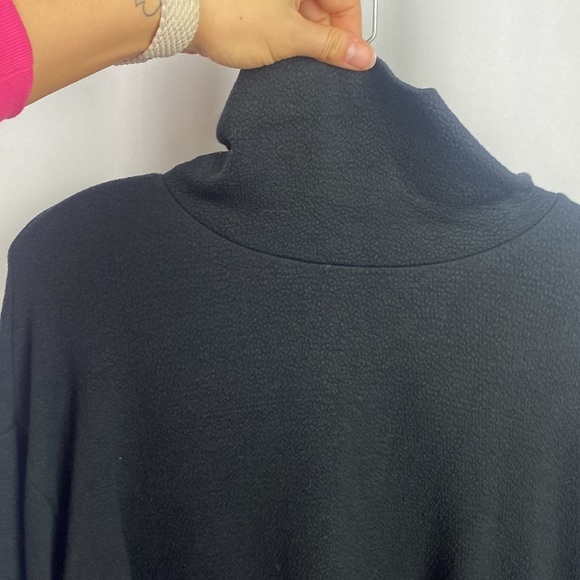 J.Crew 365 Black Crepe Knit Stretch Turtleneck Elbow Drop Sleeve Top -Size Small - Picture 7 of 10